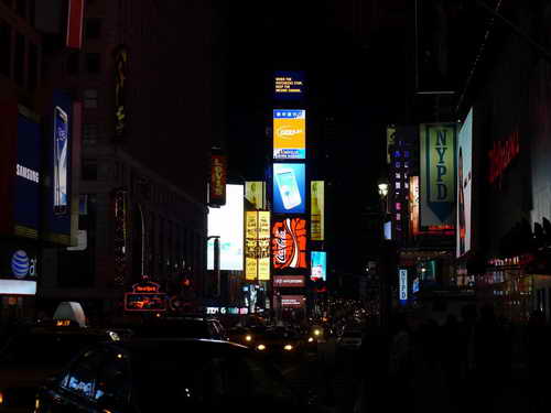 NYC_2012-11-18 00-01-25_P1070153